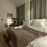 Διαμέρισμα Sarnia Point Prestige *