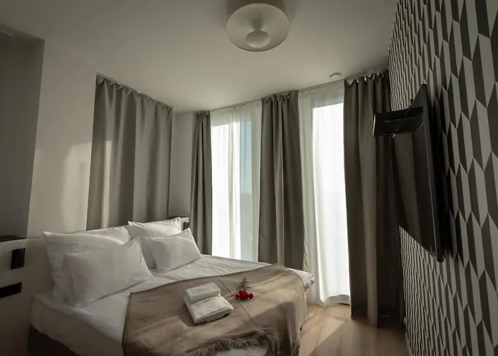 Sarnia Point Prestige Wroclaw