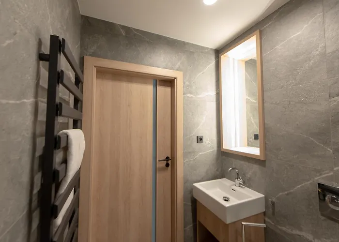 Sarnia Point Prestige * Wroclaw