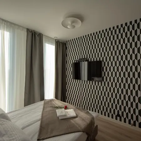 Sarnia Point Prestige Apartmán Vratislav