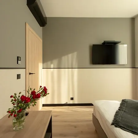 Sarnia Point Prestige * Wroclaw