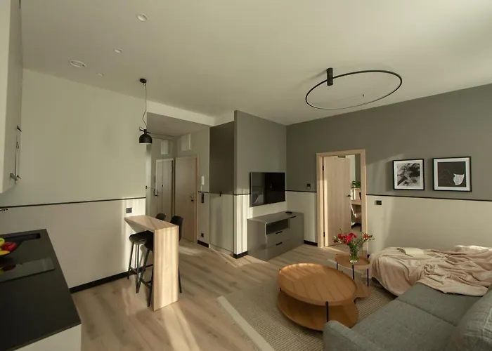 Sarnia Point Prestige * Wrocław